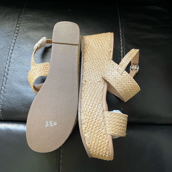 Steve Madden new sandals size 8 - Picture 4 of 6